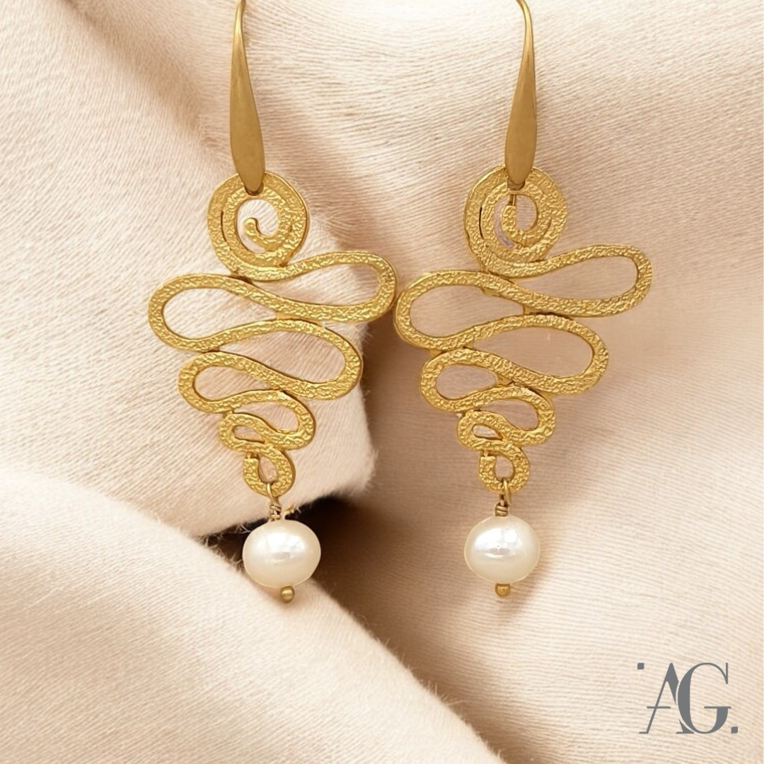 PEARL EARRINGS