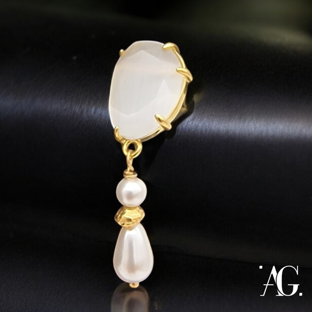 PEARL EARRINGS