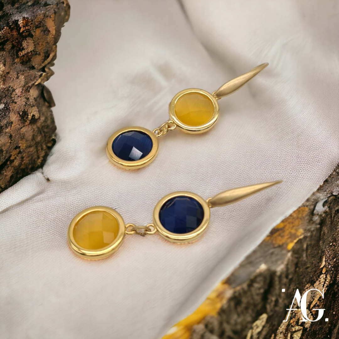 ORECCHINI UGUALI DIVERSI BLU E GIALLO
