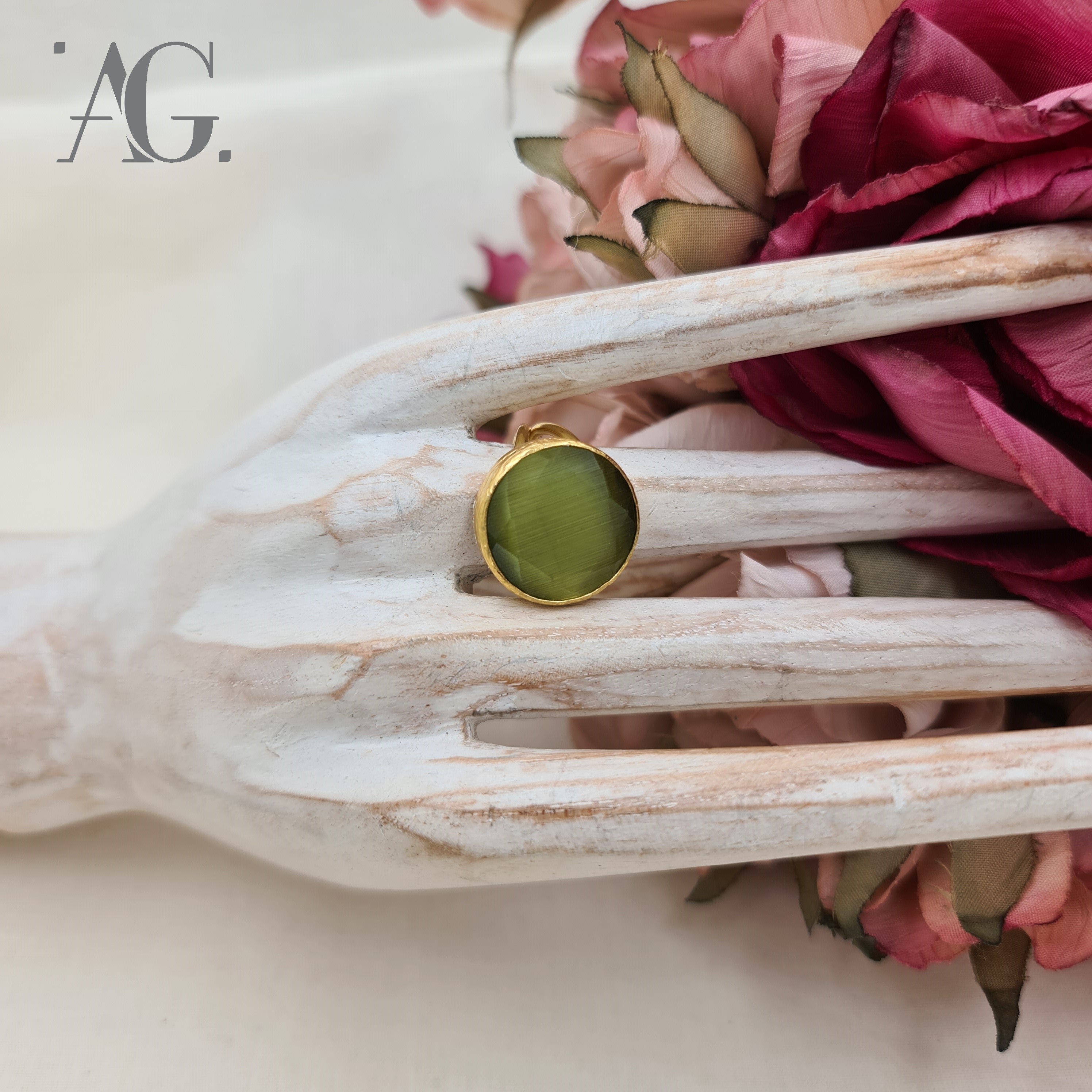 ANELLO ELEGANCE VERDE OLIVA TONDO