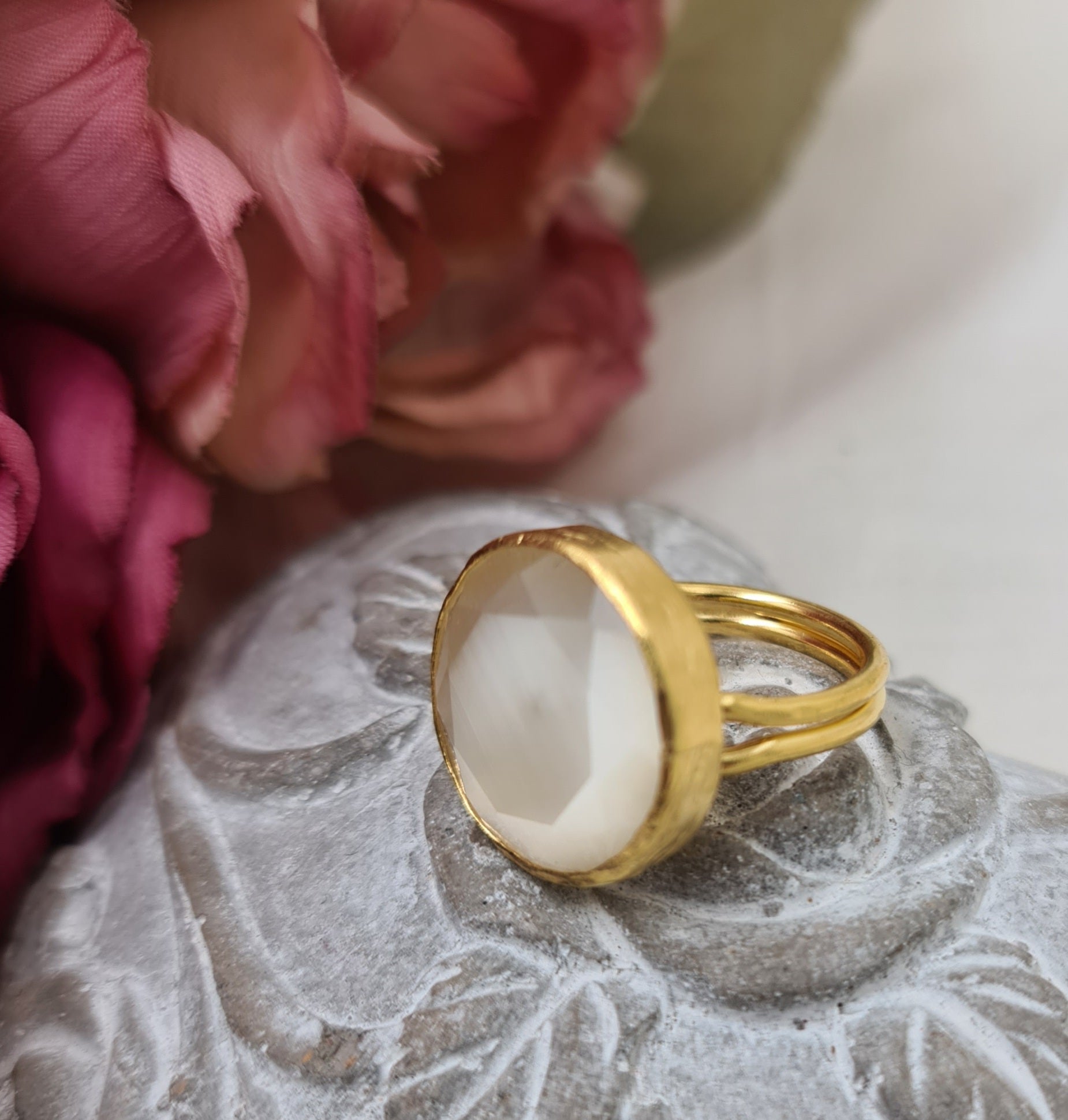 ANELLO ELEGANCE BEIGE TONDO