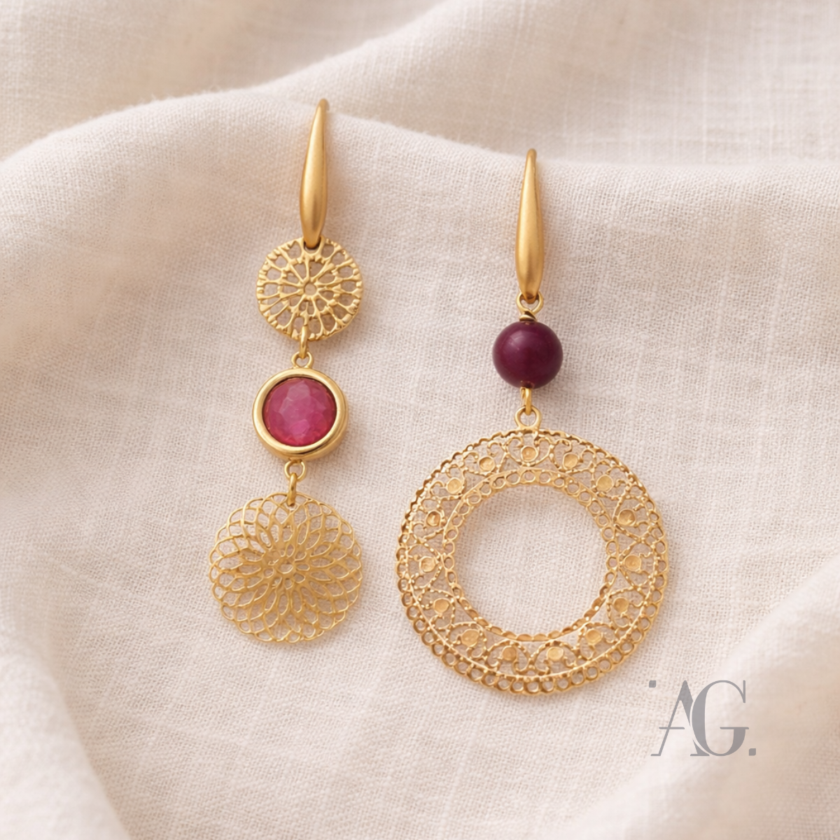 Orecchini Uguali Diversi ANEMONE