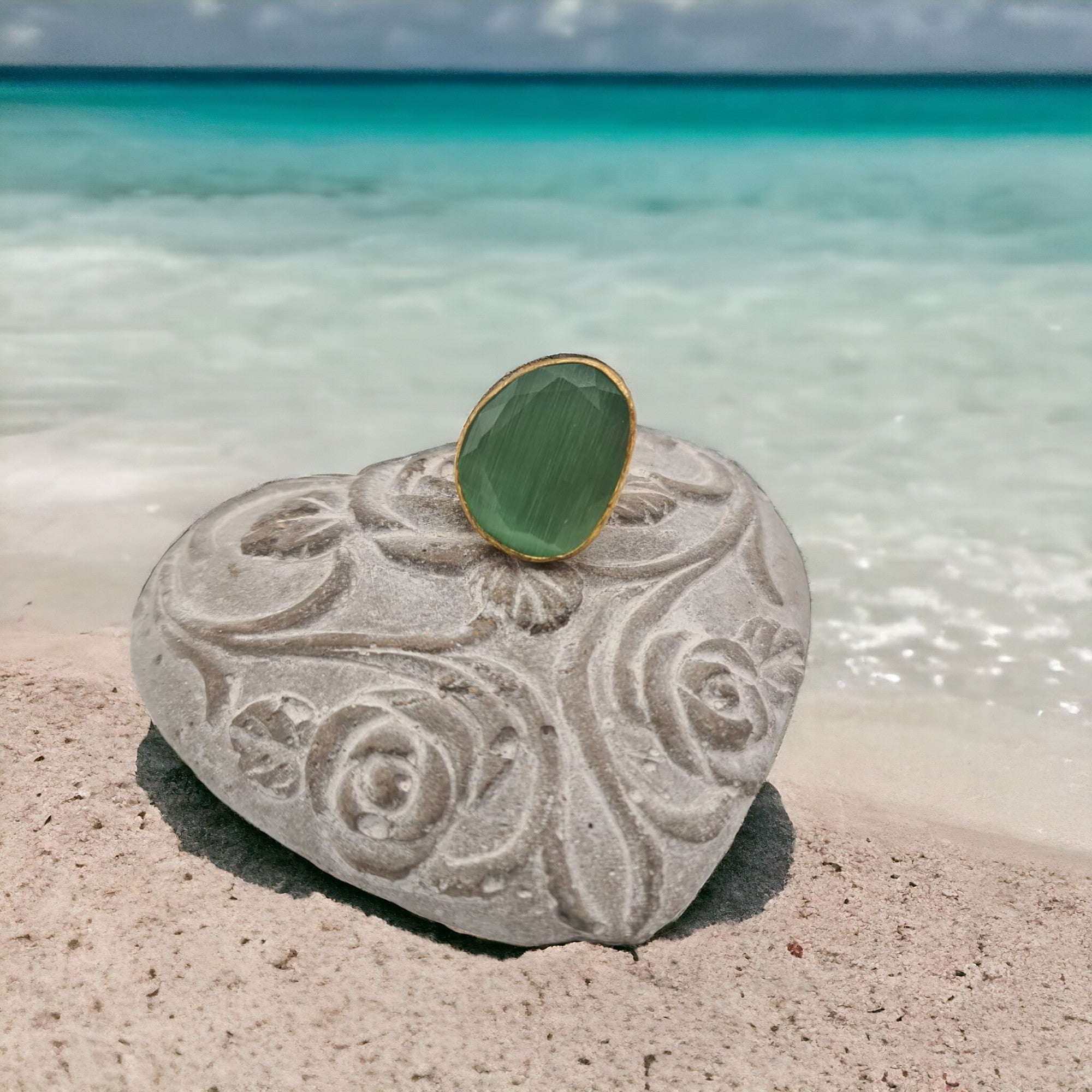 ELEGANCE DROP RING AQUA GREEN