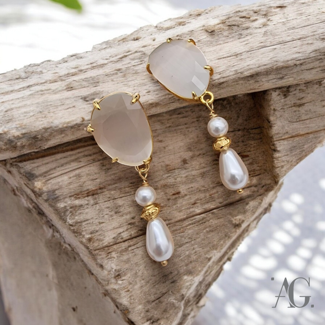 PEARL EARRINGS