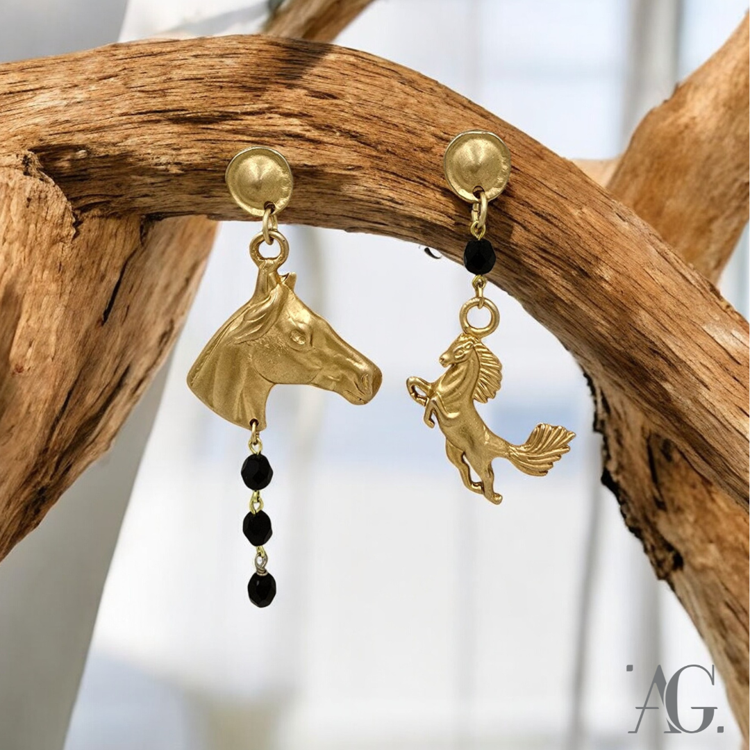 SMART HORSE EARRINGS