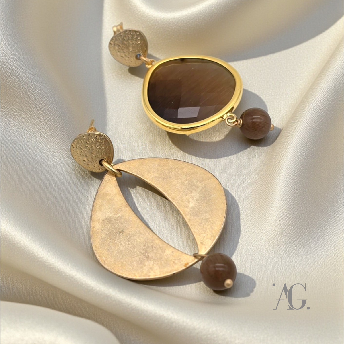 Orecchini Uguali Diversi NARA