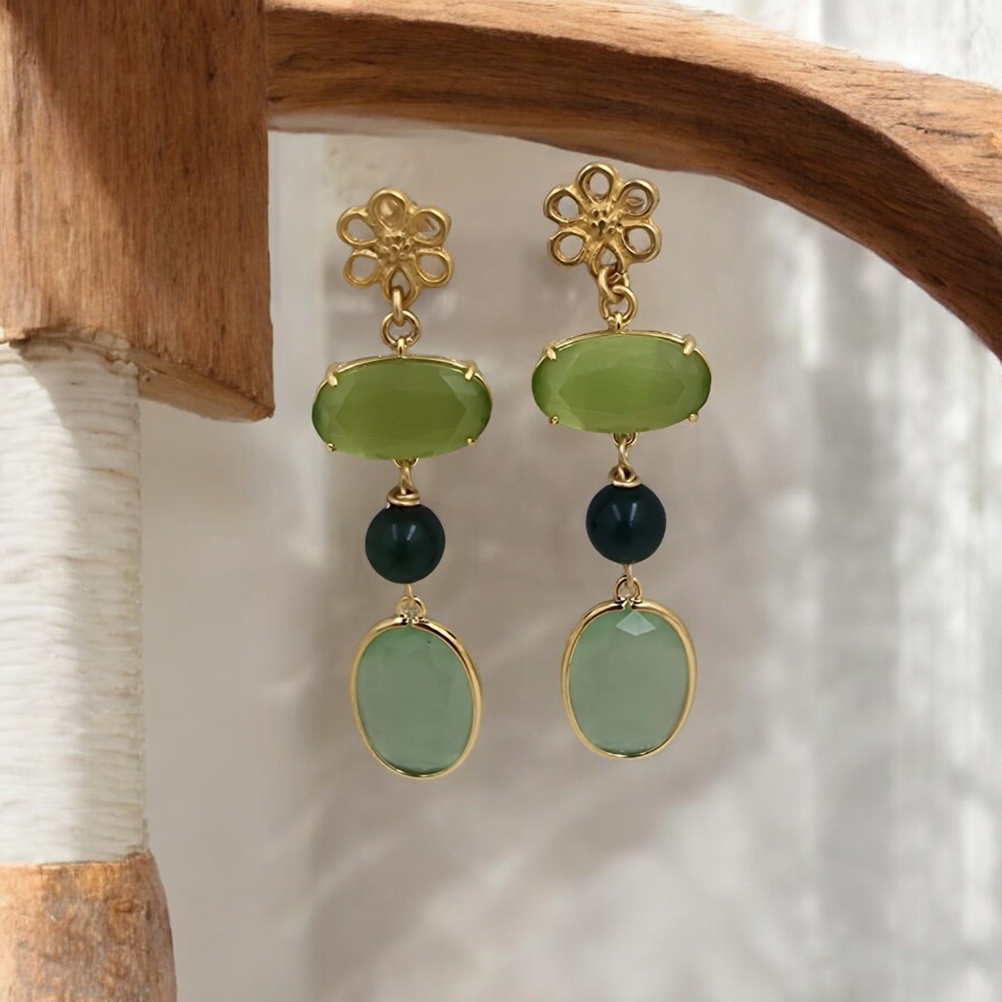 ELEGANCE GREEN EARRINGS